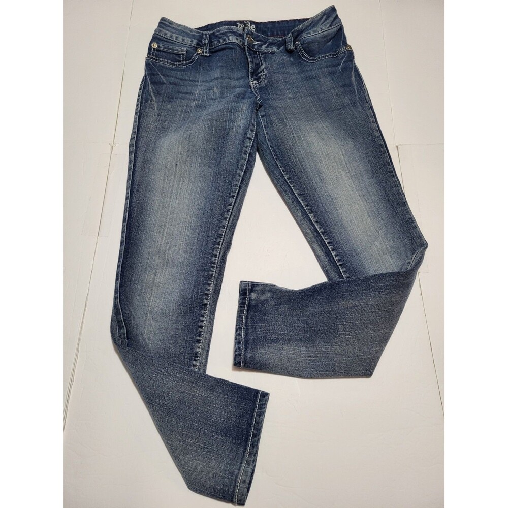 Jade Jeans Women Mid-Rise, Straight Leg, Distressed Light Wash, Size 13/14